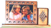 CYPRESS WOOD PHOTO FRAME (CYPRESS BOIS CADRE PHOTO)