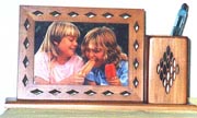 CYPRESS WOOD PHOTO FRAME (CYPRESS BOIS CADRE PHOTO)