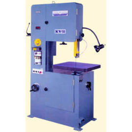 Vertical metal cutting bandsaw