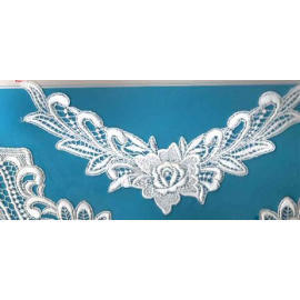 Trimming Lace (Schneiden Lace)
