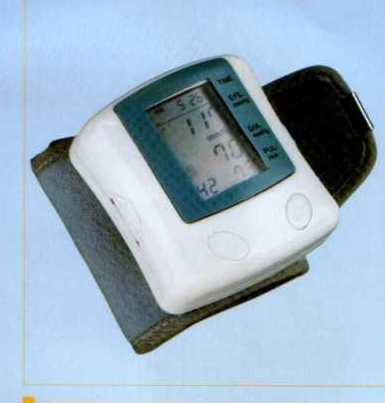 AUTOMATIC ARM BLOOD PRESSURE METER (BRAS DE SANG AUTOMATIQUE DE PRESSION DE COMPTEUR)