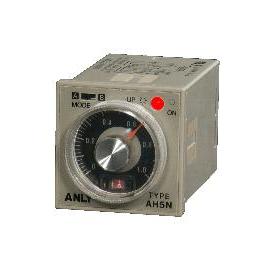 Wide Voltage Multi-Range Analogue Timer