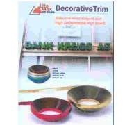 Decorative trim for sign board (Les moulures décoratives pour panneau d`affichage)