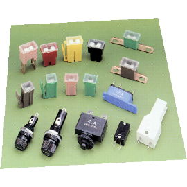Audio Accessories and Power Distribution Blocks (Accessoires audio et Power Distribution Blocks)