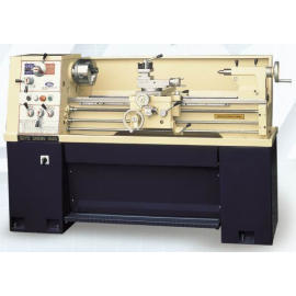 PRECISION ENGINE LATHE (8 Spindle speeds change, 16 speeds is optional) (PRECISION ENGINE DREHMASCHINE (8 Spindeldrehzahlen ändern, 16 Gängen ist optio)
