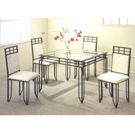 5-Piece Dining Table & Dining Chair (5-Piece Dining Table & Chaise)