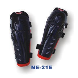 KNEE&SHIN GUARDS(SHORT) (KNEE & щитки (SHORT))