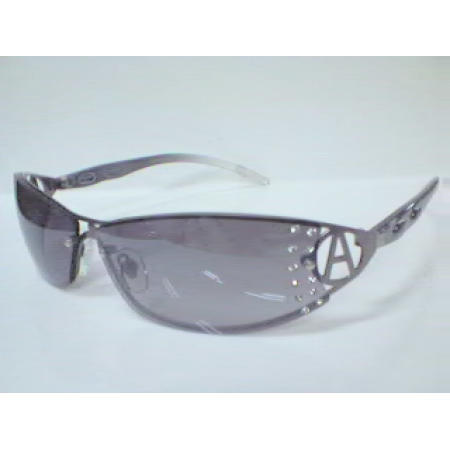 SUNGLASSES (Солнечные очки)