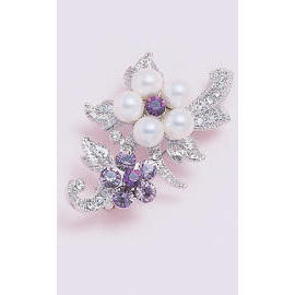 BROOCH