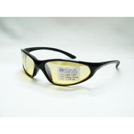 sporting glasses (спортивные очки)