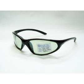 sporting glasses (спортивные очки)