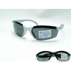 sporting glasses (спортивные очки)