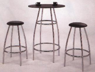 TABELLE & HOCKER (TABELLE & HOCKER)
