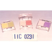 Eye-shadow in clear case (Eye-Shadow in klarer Fall)