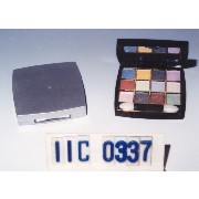 Eye shadow 12-color w/mirror & applicator
