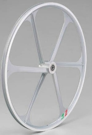 Wheelchair wheel (Roues en fauteuil roulant)