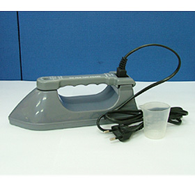 STEAM IRON (FER A VAPEUR)