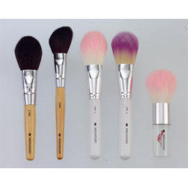 cosmetic brush (pinceaux cosmétiques)