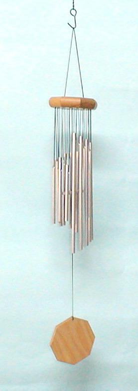 HAND TUNED WIND CHIMES (HAND carillons éoliens)