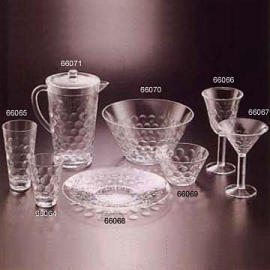 Salad bowl set & drinkware. (Salad bowl set & drinkware.)