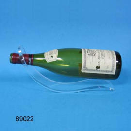 Wine bottle rack. (Винные бутылки стойку.)