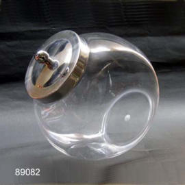 Acrylic candy jar with metal lid (Acrylic candy jar with metal lid)