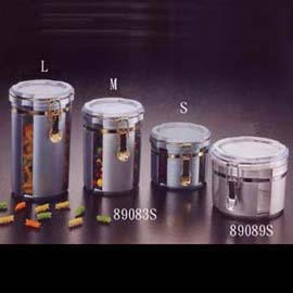 Air tighted canister. (Air tighted canister.)