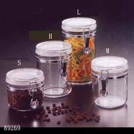Air tighted canister. (Air tighted canister.)