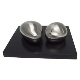Salt & pepper shaker (Salt & pepper shaker)