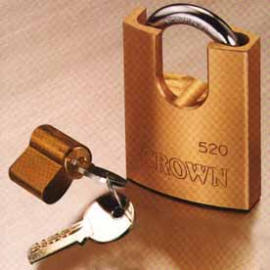 Interchangeable Core Padlock 520 series (Interchangeables Core Cadenas 520 Series)