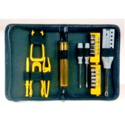 computer/electronic toolkit (ordinateur / trousse électronique)