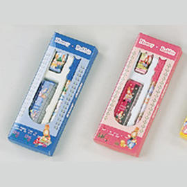 Stationery in gift box (Papier à lettres dans un paquet-cadeau)