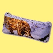 Pencil bag (with silk cloth in special printing) (Stift-Tasche (mit Seidentuch in besonderen Druck))