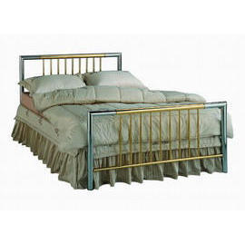 Metal bed