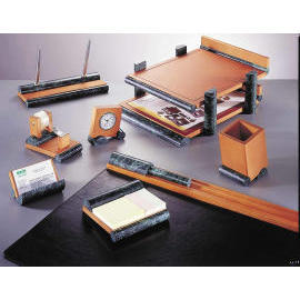 MARBLE BE-CUBISM DESK SET