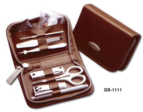 Traveling Manicure Set