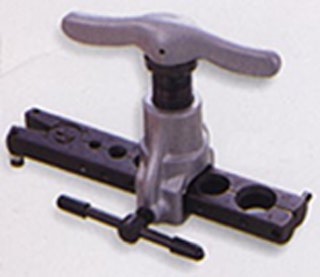 Eccentric Cone Type Flaring Tool (Exzenter-Cone Typ Flackern Tool)
