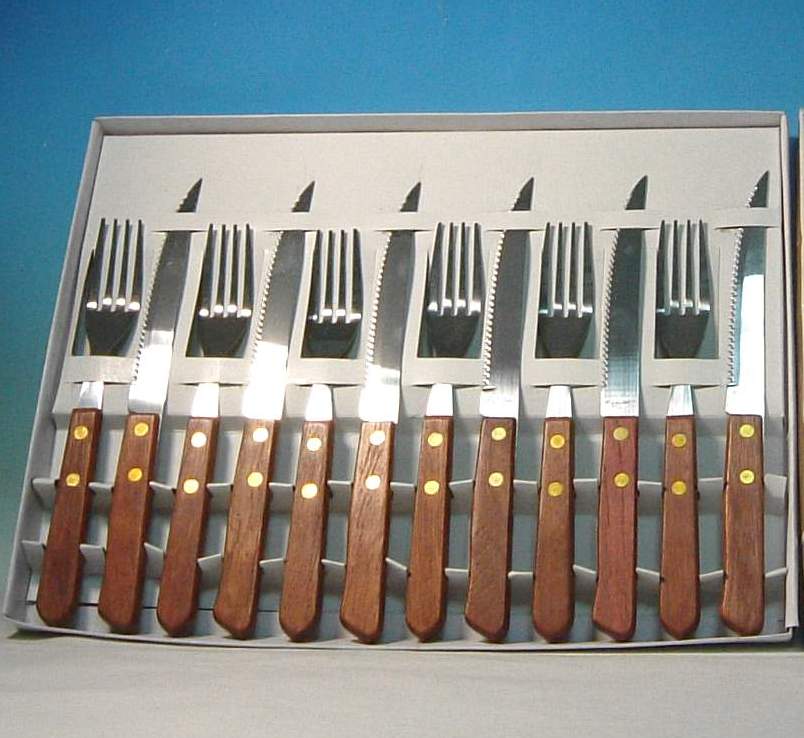 KNIFE SET C928W (KNIFE SET C928W)