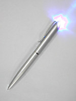 3-in-1 LED Pen (3-in-1 LED Pen)