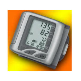 Digital Blood Pressure Monitor (Digital Blood Pressure Monitor)