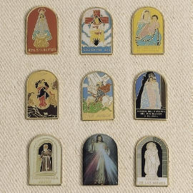 Pins (Religious)
