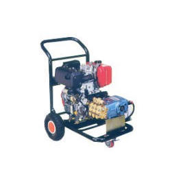 HIGH PRESSURE CLEANER (Nettoyeur haute pression)