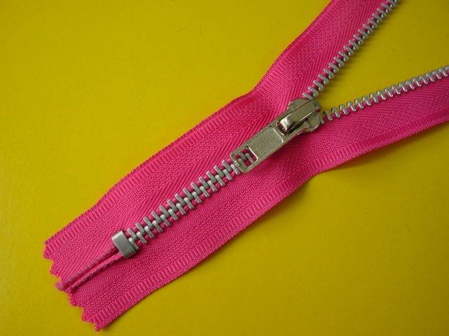 ZIPPER