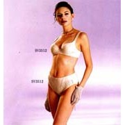 Bra and matching Pants, lingerie, underwear (Soutien-gorge et pantalon de contrepartie, lingerie)