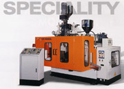 Plastic blow molding machine