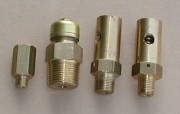 relief valve (предохранительный клапан)