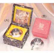 pewter tea caddy (Zinn Teedose)