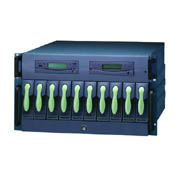 Simbolo Ultra 160 RAID 4U Enclosure / RAID Subsystem (Simbolo Ultra 160 RAID du boîtier 4U / RAID Subsystem)
