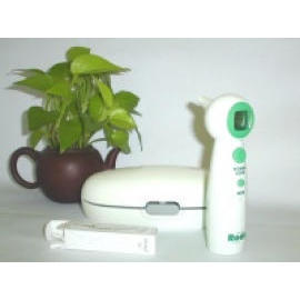Ear Thermoter (Ear Thermoter)