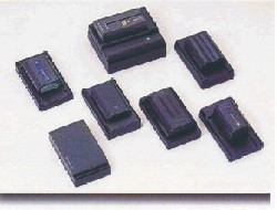 UNIVERSAL LI-ION CAMCORDER BATTERY CHARGER (Universal Li-Ion CAM COPE CHARGEUR BATTERIE)